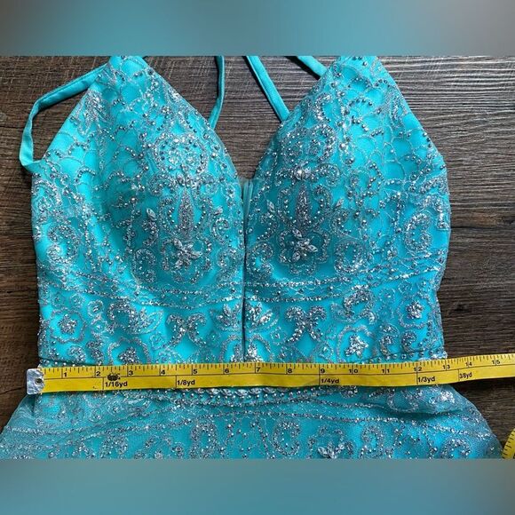 Collette for Mon Cheri aqua v-neck A-line prom gown beaded maxi sz 4 EUC - Picture 12 of 16